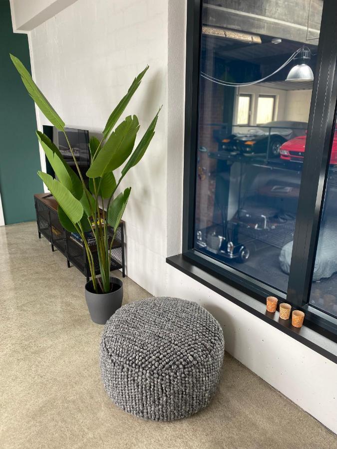Pfaffenhausen  Wohnung Mit Besonderem Ausblick מראה חיצוני תמונה